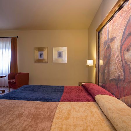 Parador De Trujillo Ngoại thất bức ảnh