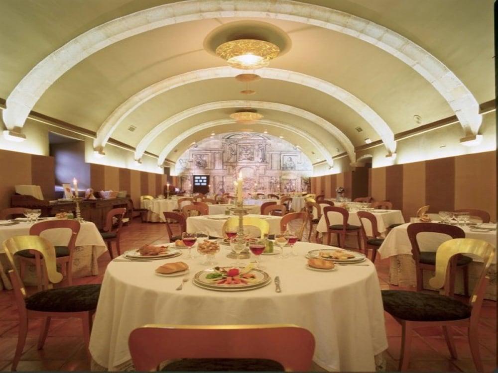 Parador De Trujillo Ngoại thất bức ảnh