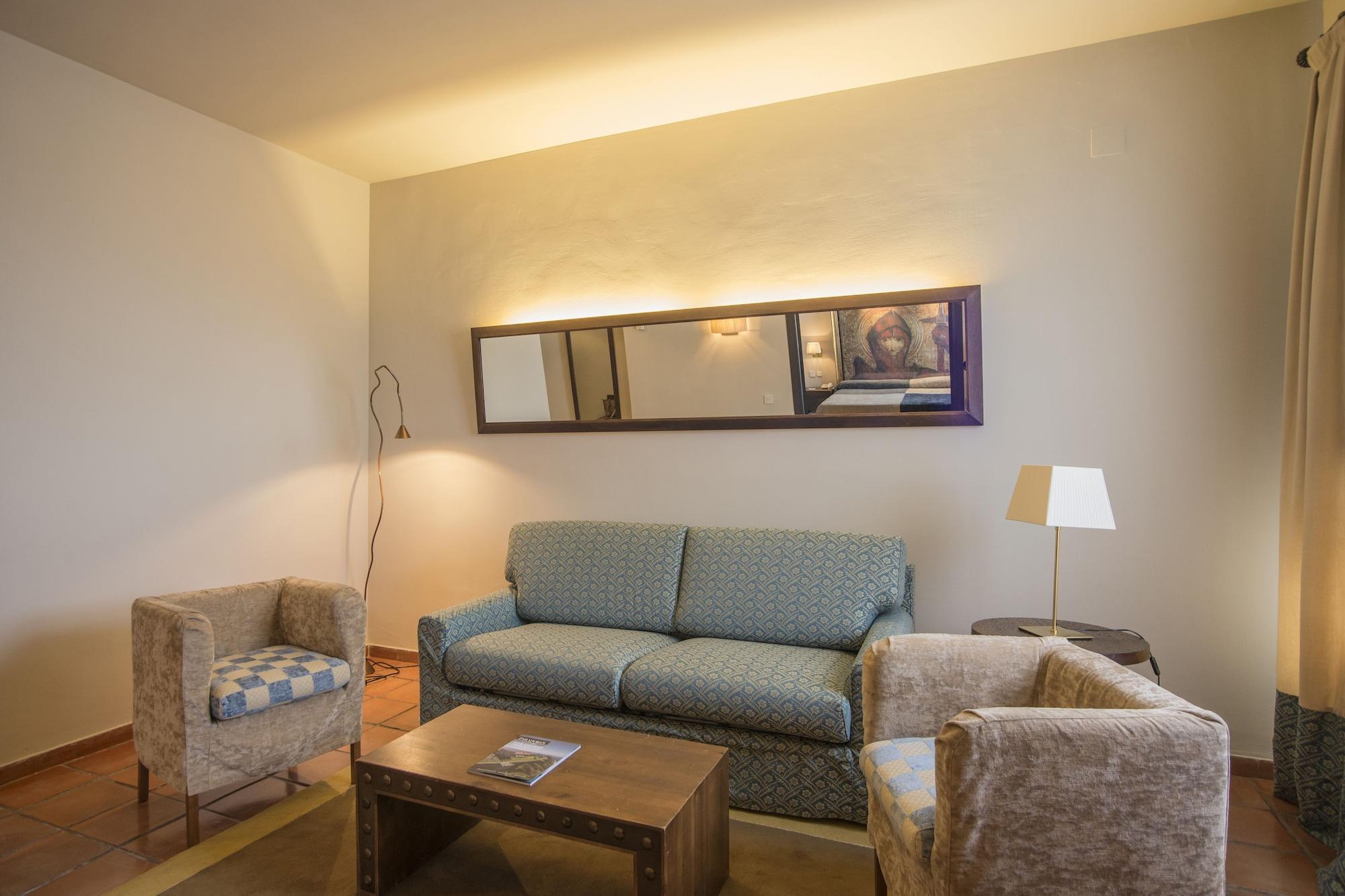 Parador De Trujillo Ngoại thất bức ảnh