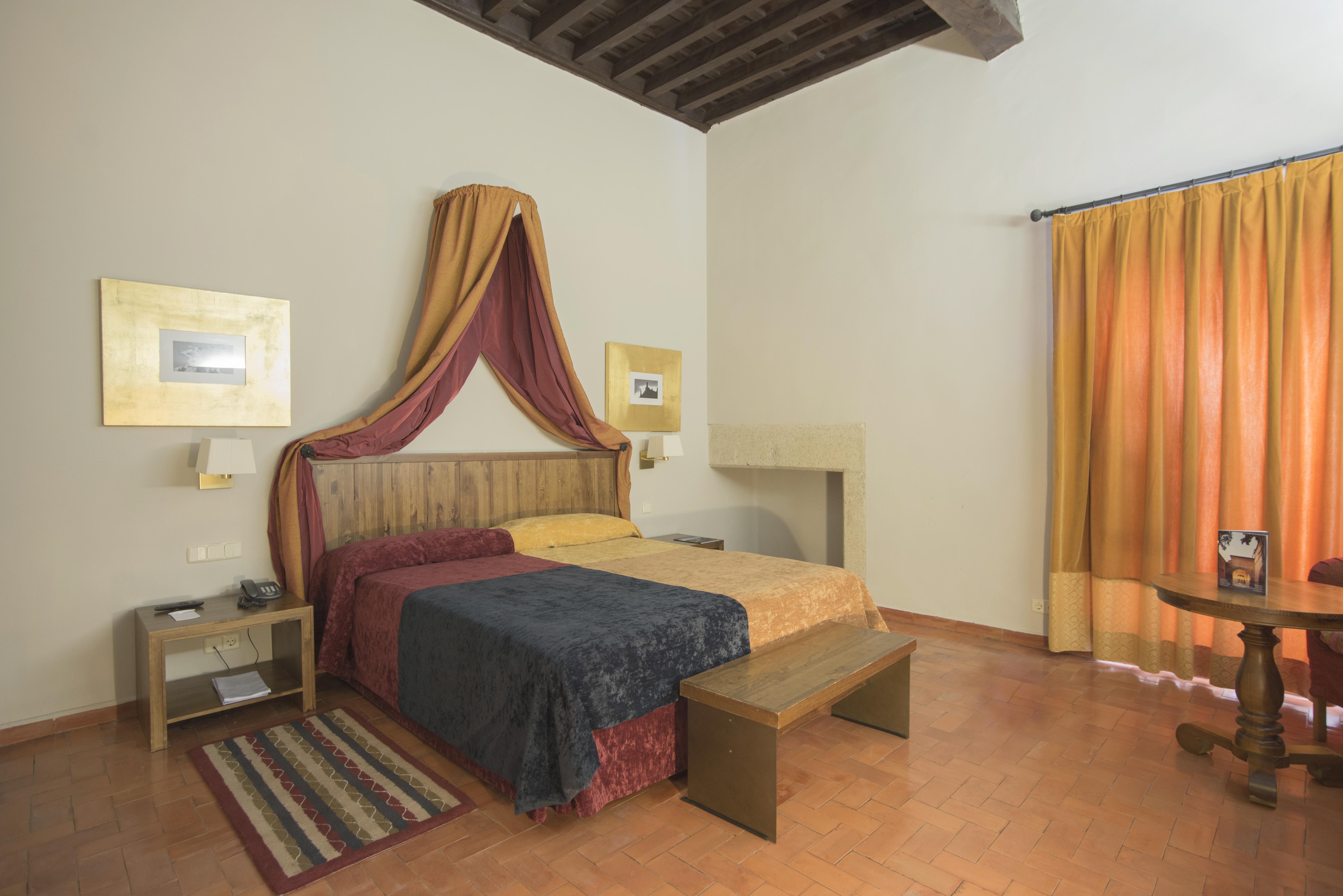 Parador De Trujillo Ngoại thất bức ảnh