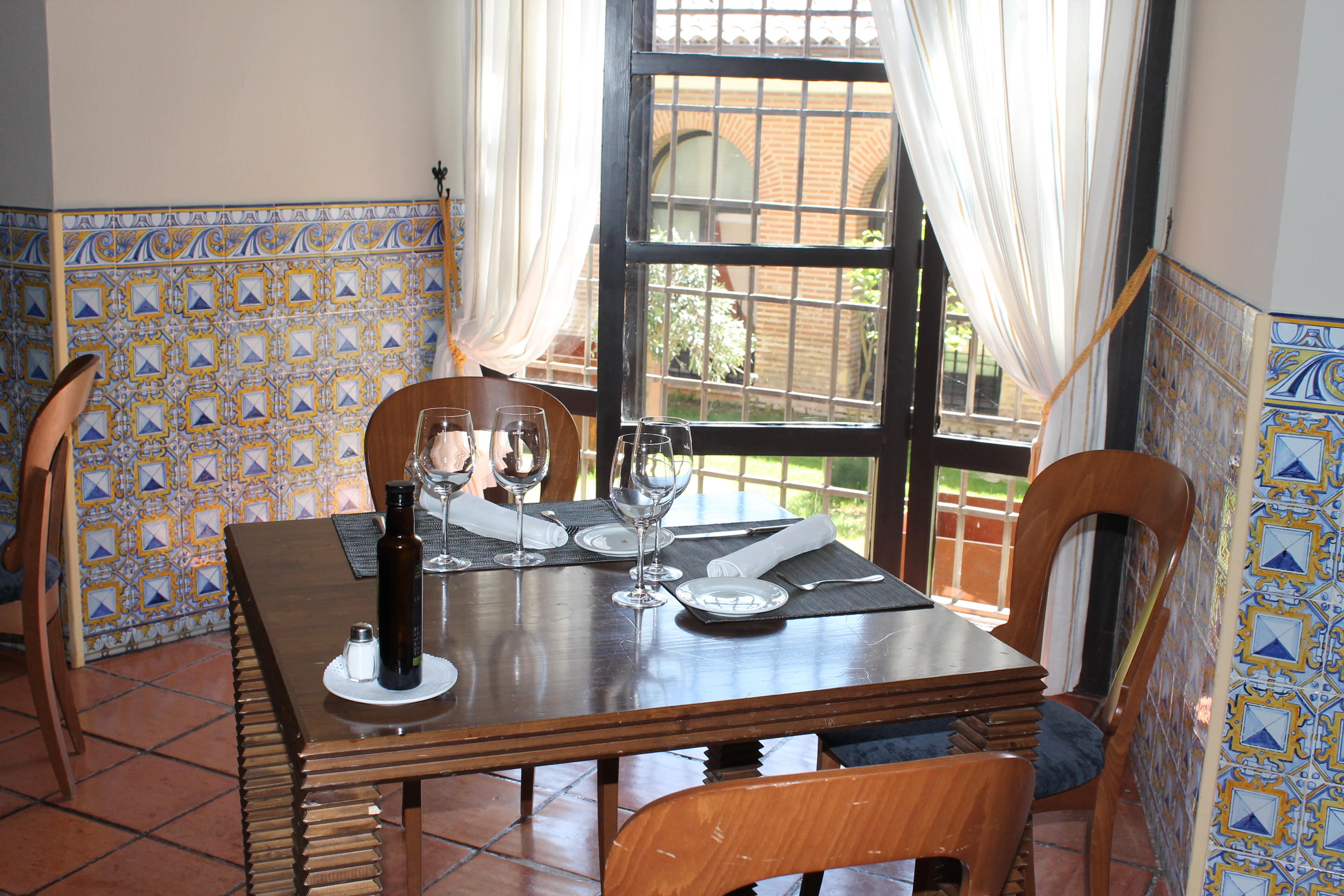 Parador De Trujillo Ngoại thất bức ảnh